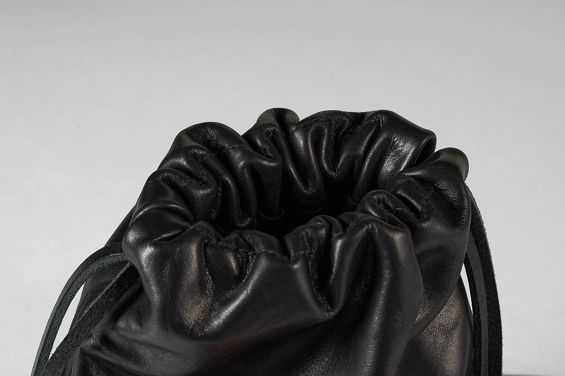 daniele basta leather and silver bags - DETAIL 2